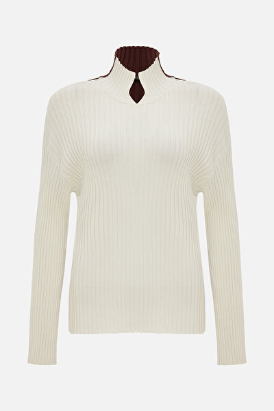 MAROON UPRIGHT COLLAR KNITWEAR 4
