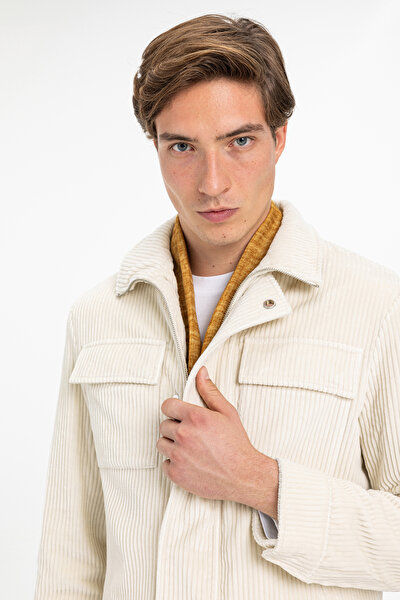 CREAM COAT 4