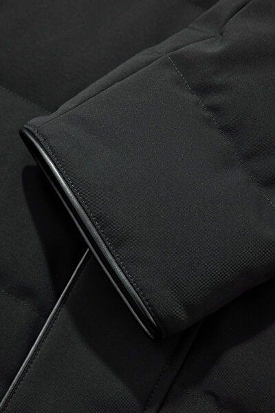 BLACK COAT 9