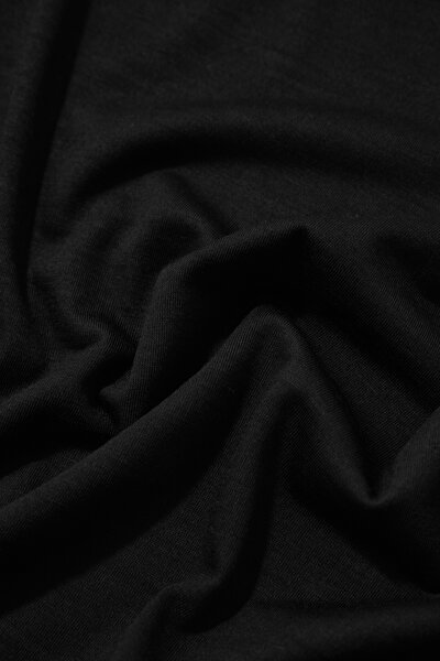 BLACK BASIC / ROUND NECKLINE SHORT SLEEVE TSHIRT 4