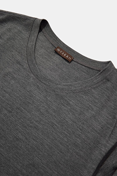 GREY BASIC / ROUND NECKLINE SHORT SLEEVE TSHIRT 3
