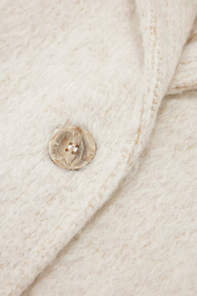 BEIGE REEFER JACKET 8