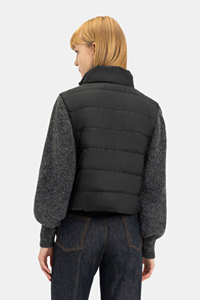 GREY COAT 4