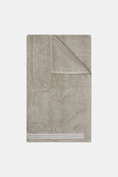 TOWEL 4