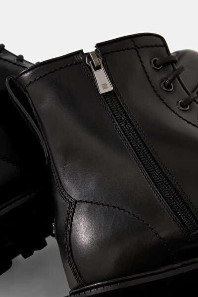 BOOTS 5