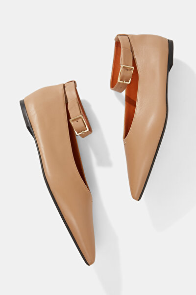 BEIGE FLAT SHOES 5