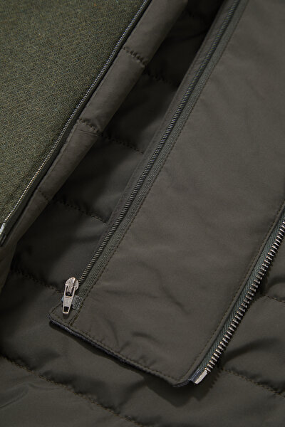 KHAKI REEFER JACKET 3