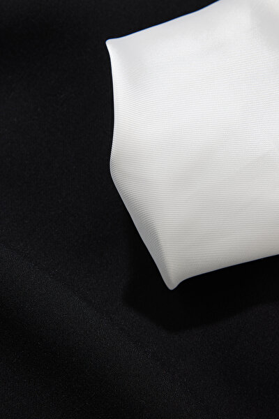 WHITE LONG SLEEVE BELOW THE KNEE DRESS 4