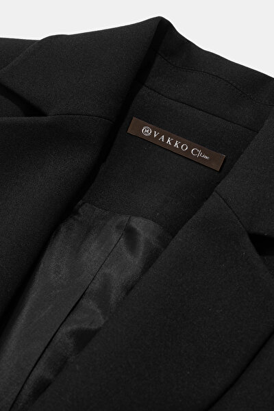 BLACK SURPLICE NECKLINE (CROSS-OVER NECKLINE) JACKET 8