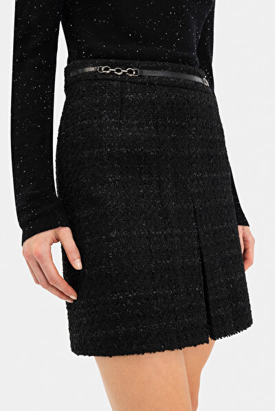 BLACK ABOVE THE KNEE SKIRT 5