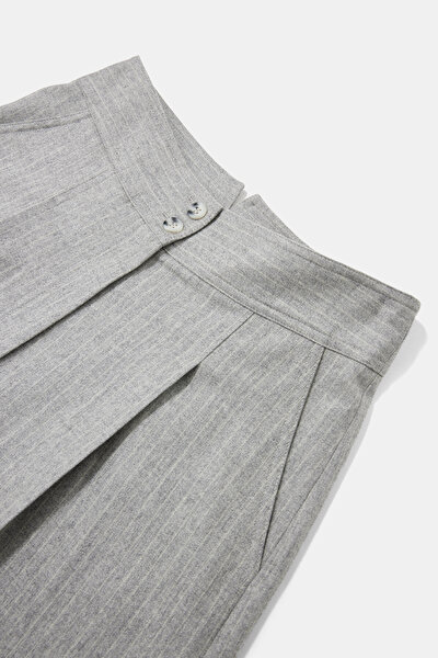 SHORT 3