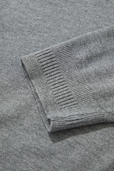 GRAY MELANGE V NECK TRICOT 4