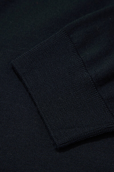 DARK NAVY BLUE V NECK TRICOT 4