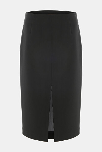 BLACK BELOW THE KNEE SKIRT 5