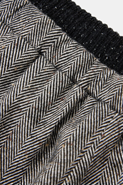 BLACK STRAIGHT CUT TROUSERS 4