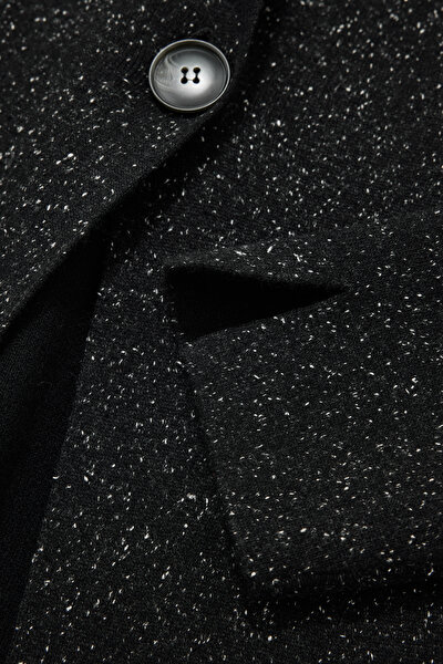 BLACK JACKET 4