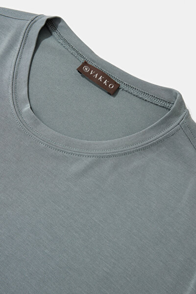 KOYU YEŞİL O YAKA KISA KOLLU T-SHIRT 3