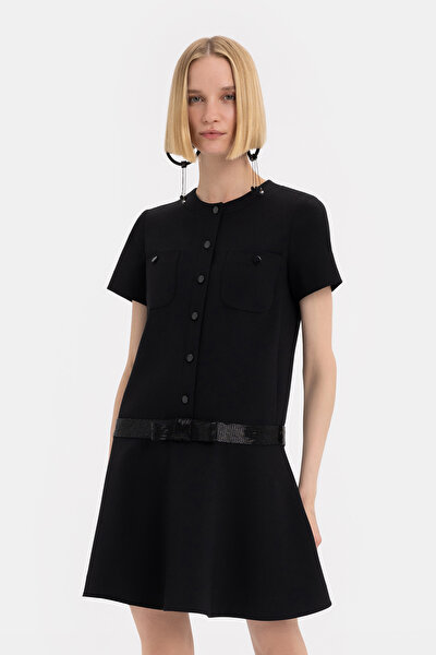 BLACK SHORT SLEEVE ABOVE THE KNEE DRESS 4