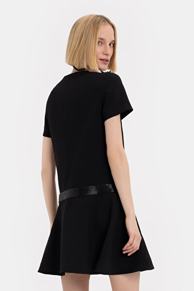 BLACK SHORT SLEEVE ABOVE THE KNEE DRESS 5