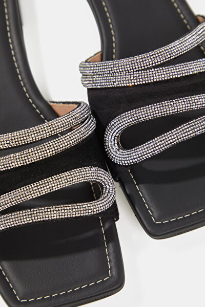 BLACK SUEDE SLIPPER 4