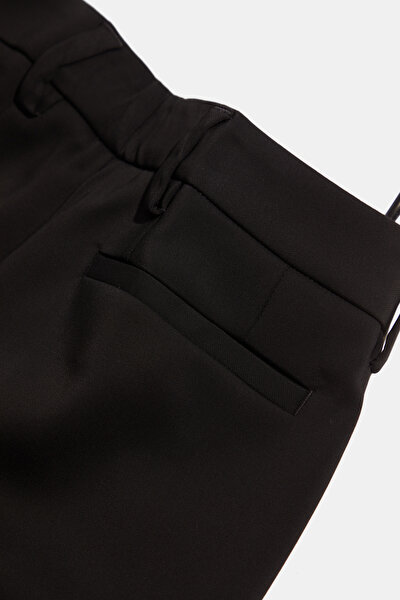 BLACK STRAIGHT CUT TROUSERS 4
