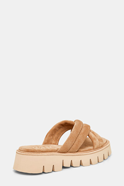 TAN SUEDE SLIPPER 3