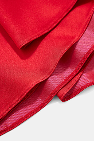 RED SLEEVELESS DRESS 14