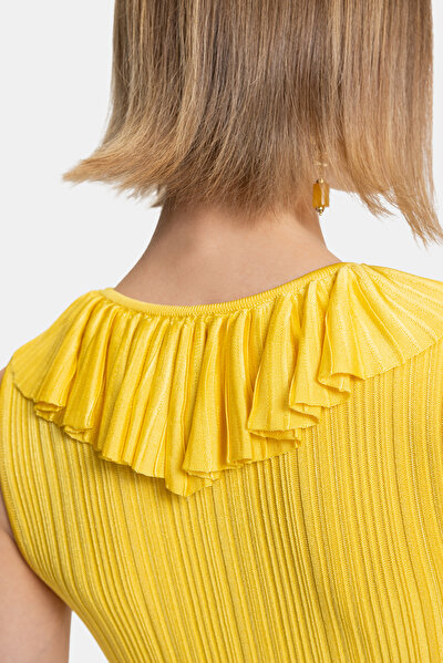 YELLOW SLEEVELESS DRESS 13
