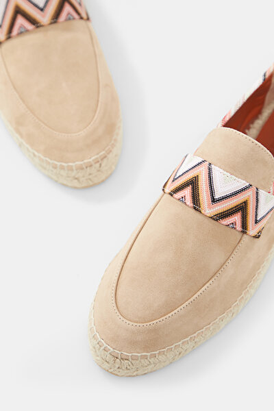 POWDER SHOE 4