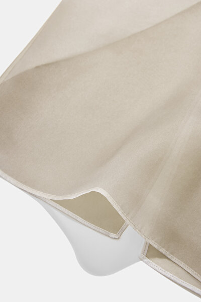 ECRU SLEEVELESS BLOUSE 8