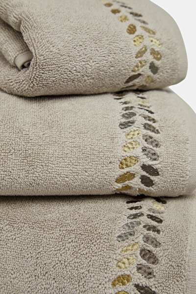 TOWEL 5