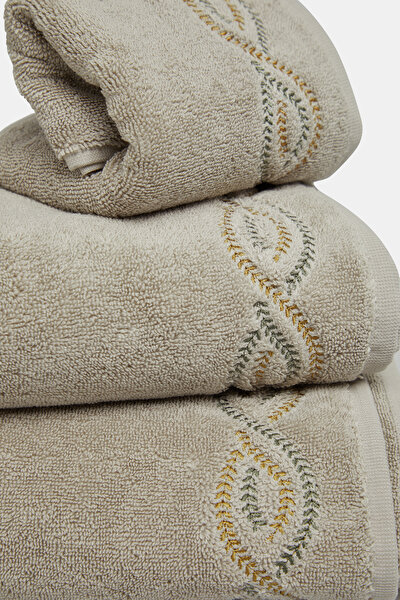 TOWEL 5