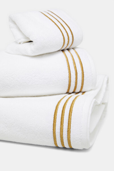 TOWEL 5