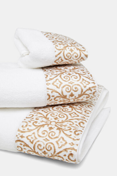 TOWEL 5