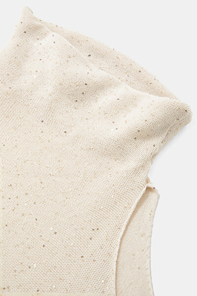 DORE UPRIGHT COLLAR 9