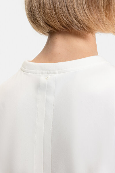ECRU BASIC / ROUND NECKLINE SWEATSHIRT 5