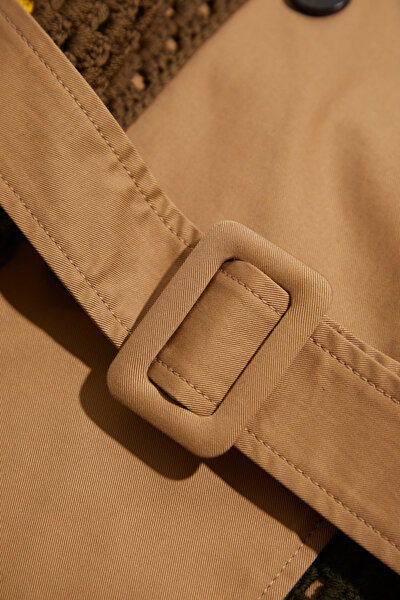 BROWN TRENCH COAT 4