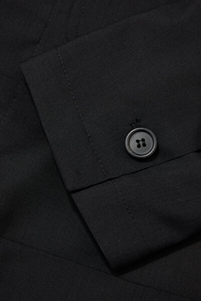 BLACK JACKET 10