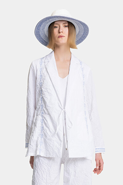WHITE JACKET 5
