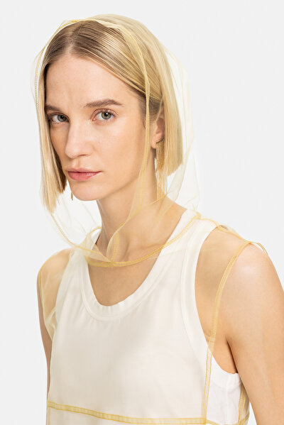 WHITE HOODIE SLEEVELESS BLOUSE 3