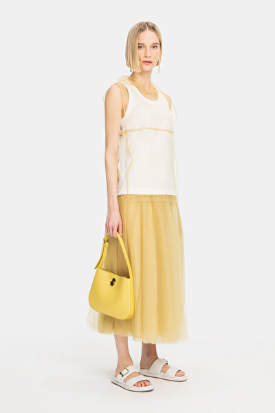 WHITE HOODIE SLEEVELESS BLOUSE 4
