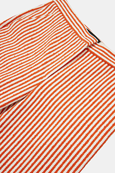 WHITE STRAIGHT CUT TROUSERS 3