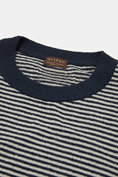 LACİVERT O YAKA UZUN KOLLU T-SHİRT 3