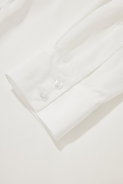 WHİTE BLOUSE 4