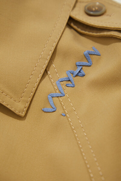 LIGHT BROWN TRENCH COAT 4