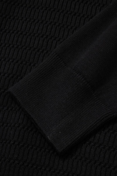 BLACK BASIC / ROUND NECKLINE TRICOT 4