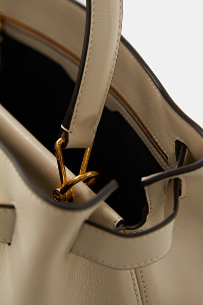 ECRU LEATHER BAG 9
