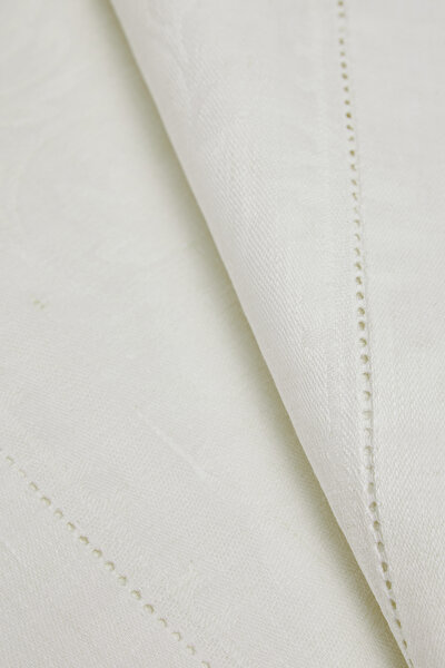 TABLE COVER 3