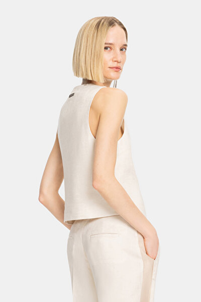 CREAM V NECK VEST 3