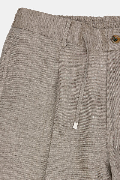 BEIGE TROUSERS 9